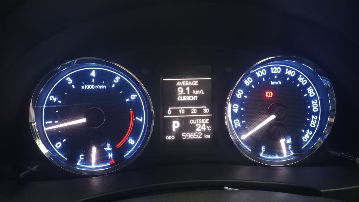 Toyota Corolla Altis(2014-2017) Le Petrol